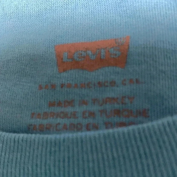 Levi’s tee-shirt,size XL great condition. - Picture 2 of 3